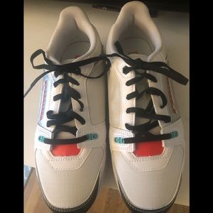 PUMA• Mile Rider Sunny Gataway Sneakers •Size 9 •Worn Once